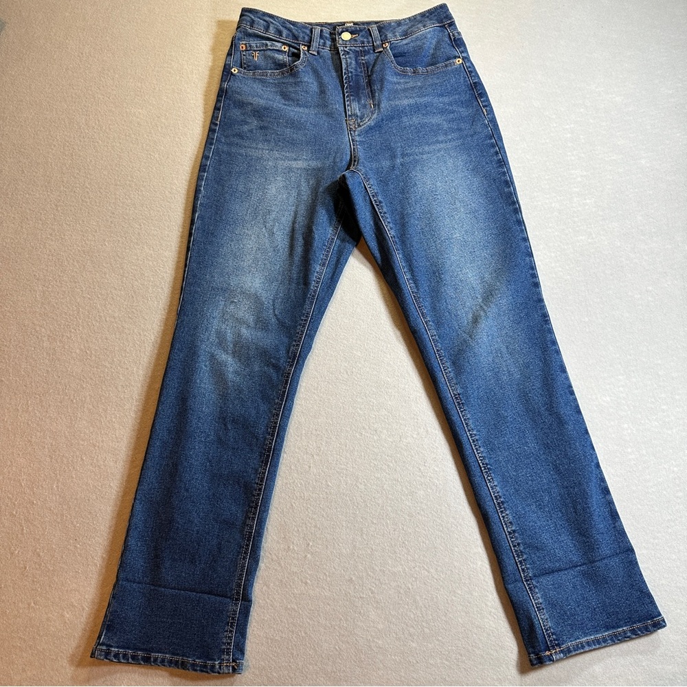 Frye Jeans Women’s 4/27 Blue Medium Wash Straight Leg‎ Mid Rise Stretch Denim